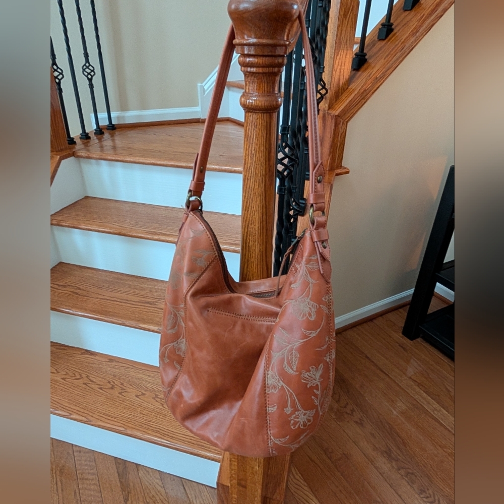 THE SAK TOBACCO FLORAL EMBOSSED LEATHER HOBO REAL LEATHER LIKE NEW